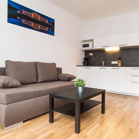 Apartment Lainzer Strasse Вена Экстерьер фото