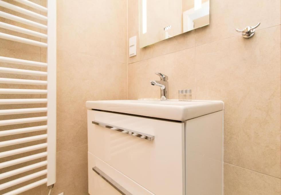 Apartment Lainzer Strasse Вена Экстерьер фото