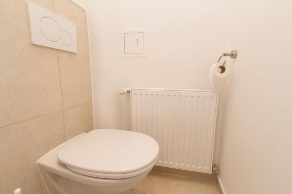 Apartment Lainzer Strasse Вена Экстерьер фото